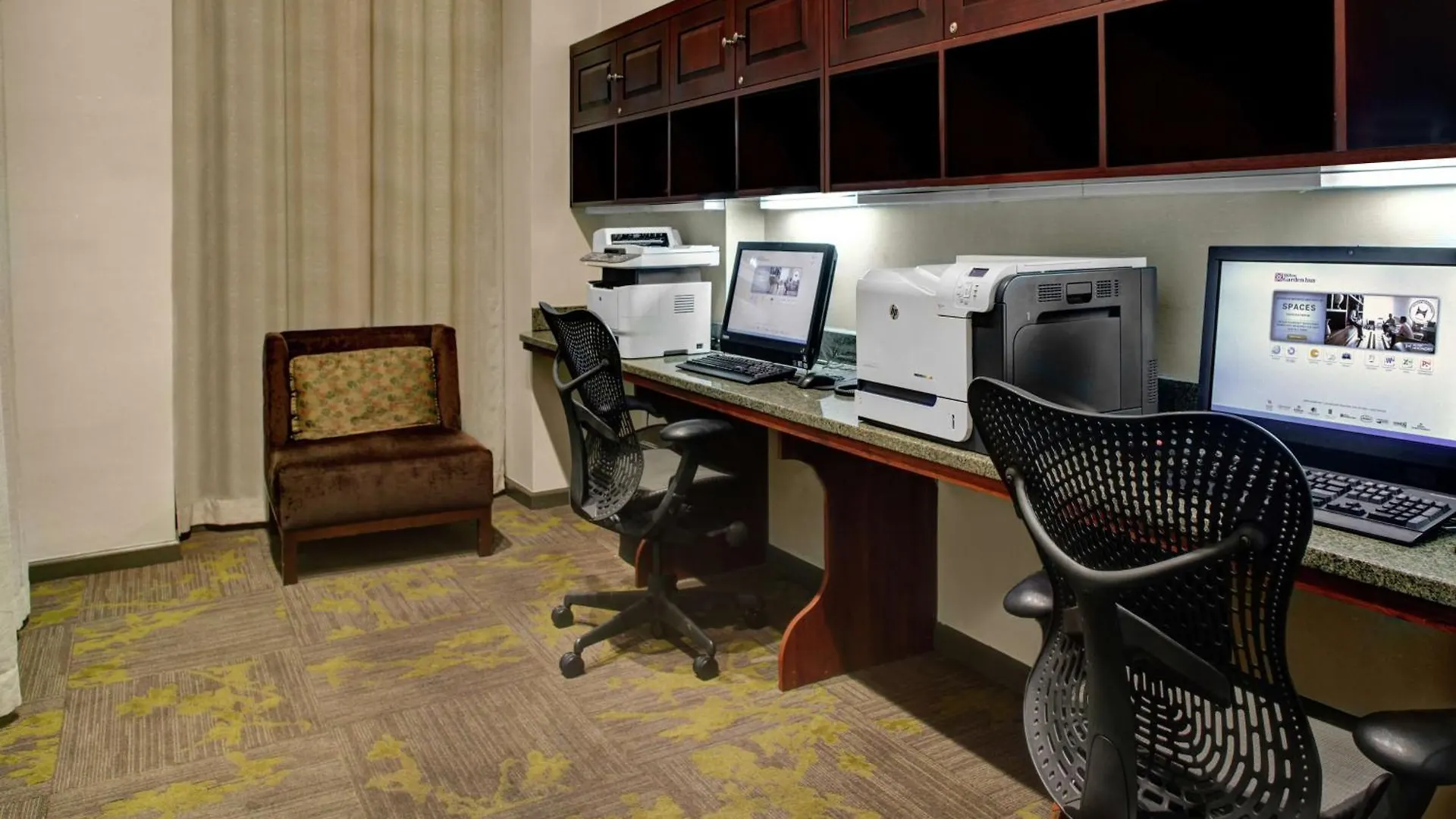 Hilton Garden Inn New York/Manhattan-Chelsea 3*,